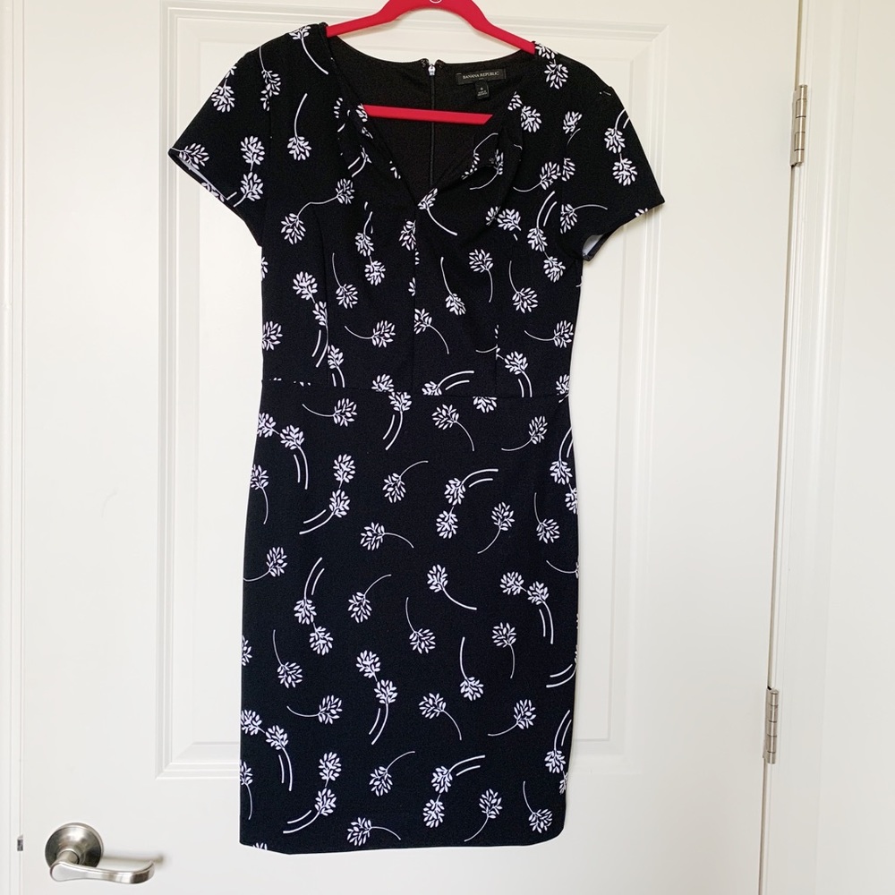 Banana Republic | Black and White Dress